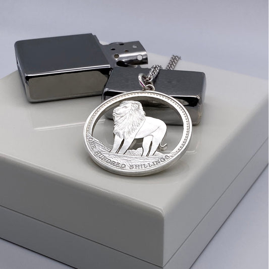 Somalia / Löwe / Replika / Ohne Silberkette